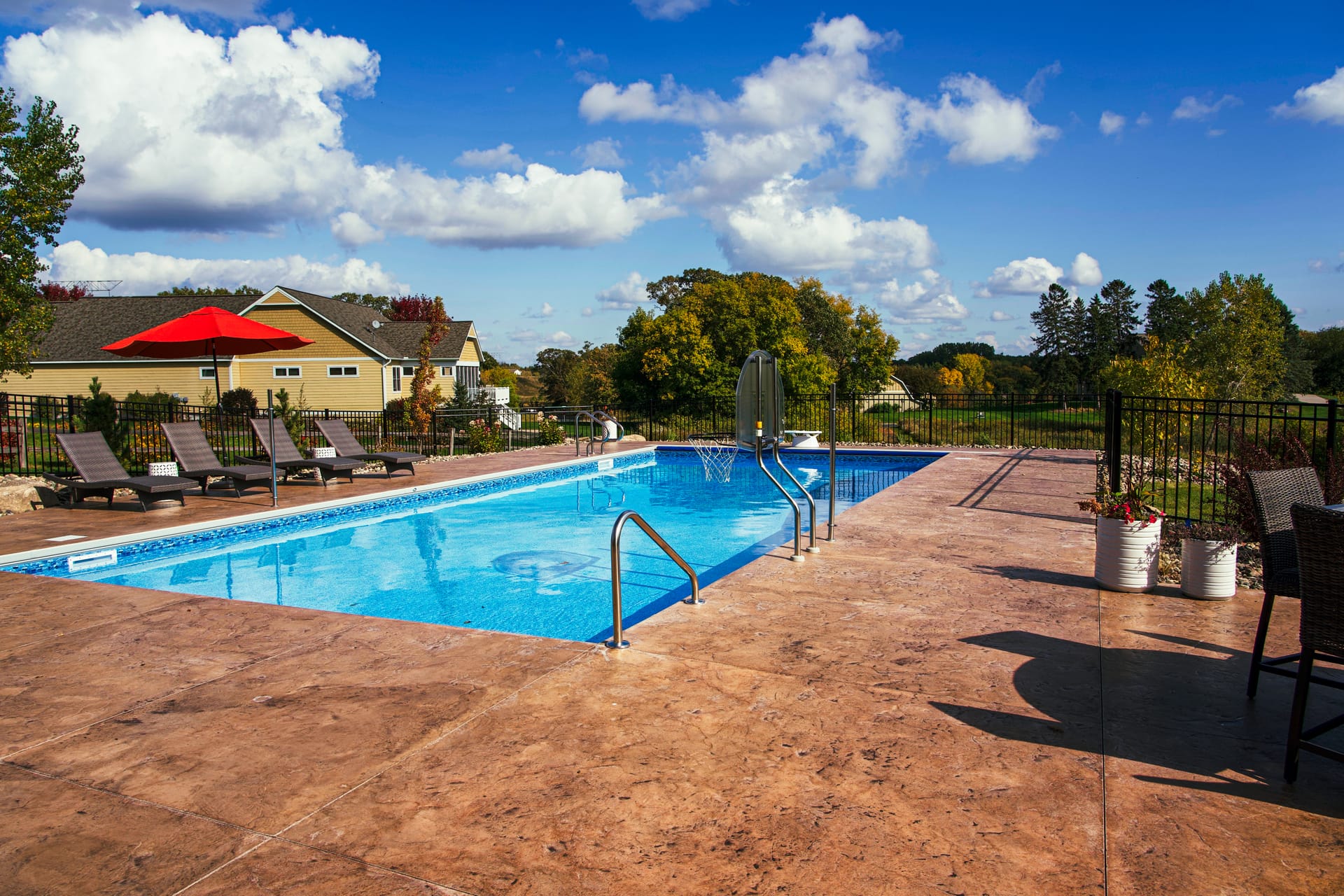 Backyard pool transformation